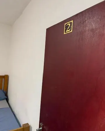 En-suit Double Bedroom In Armley Λιντς